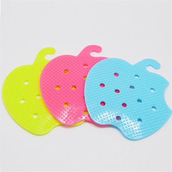 Multi-functional Fruit/Vegetable Brush